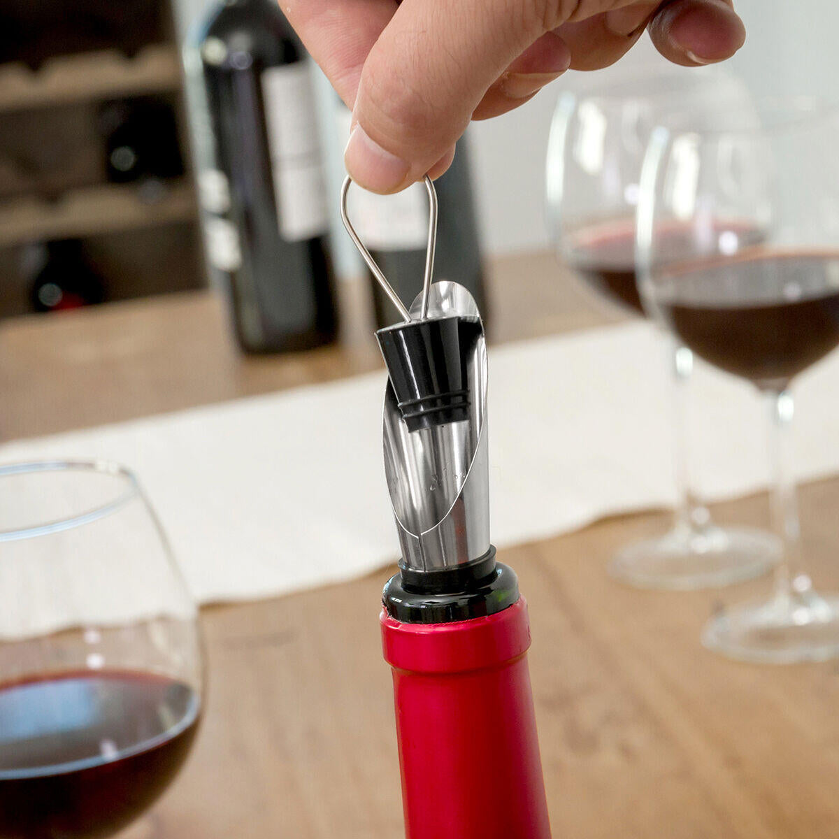 Todo lo esencial para abrir, servir y conservar tu vino con elegancia