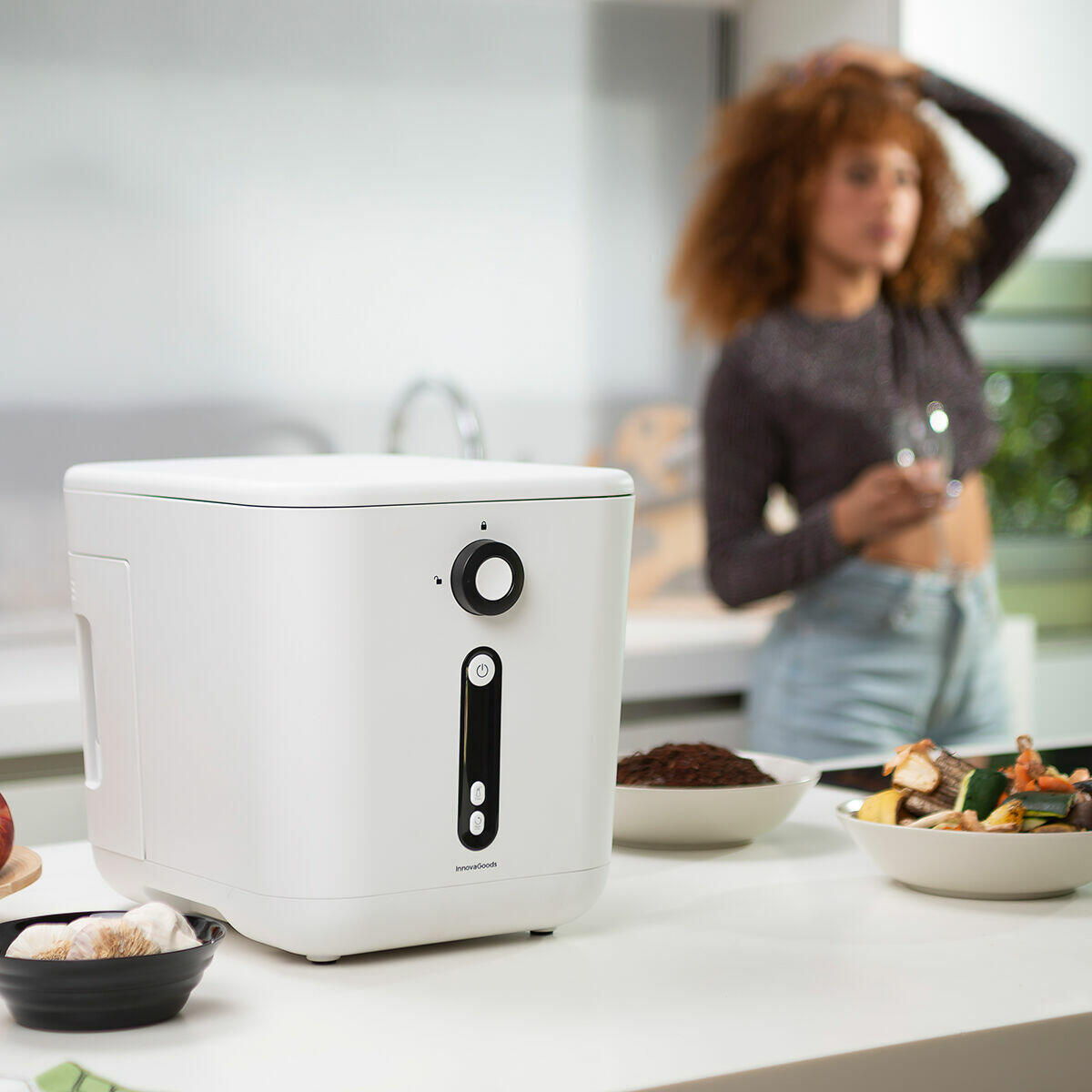 Convierte tus residuos en abono natural ecológico, fácil, rápido y sin olores para tus plantas