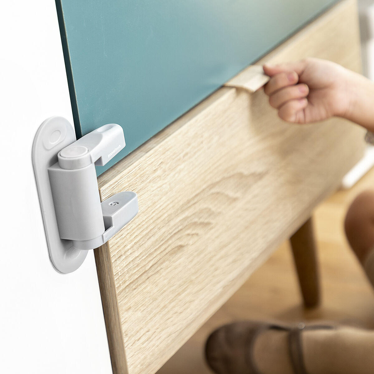 Seguridad versátil y fácil para puertas, ventanas y más